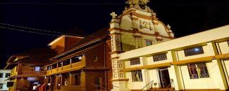 arthat-holy-cross-church-image