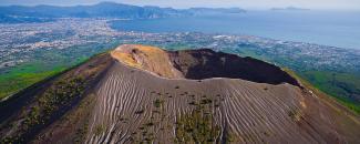 vesuvius-day-image
